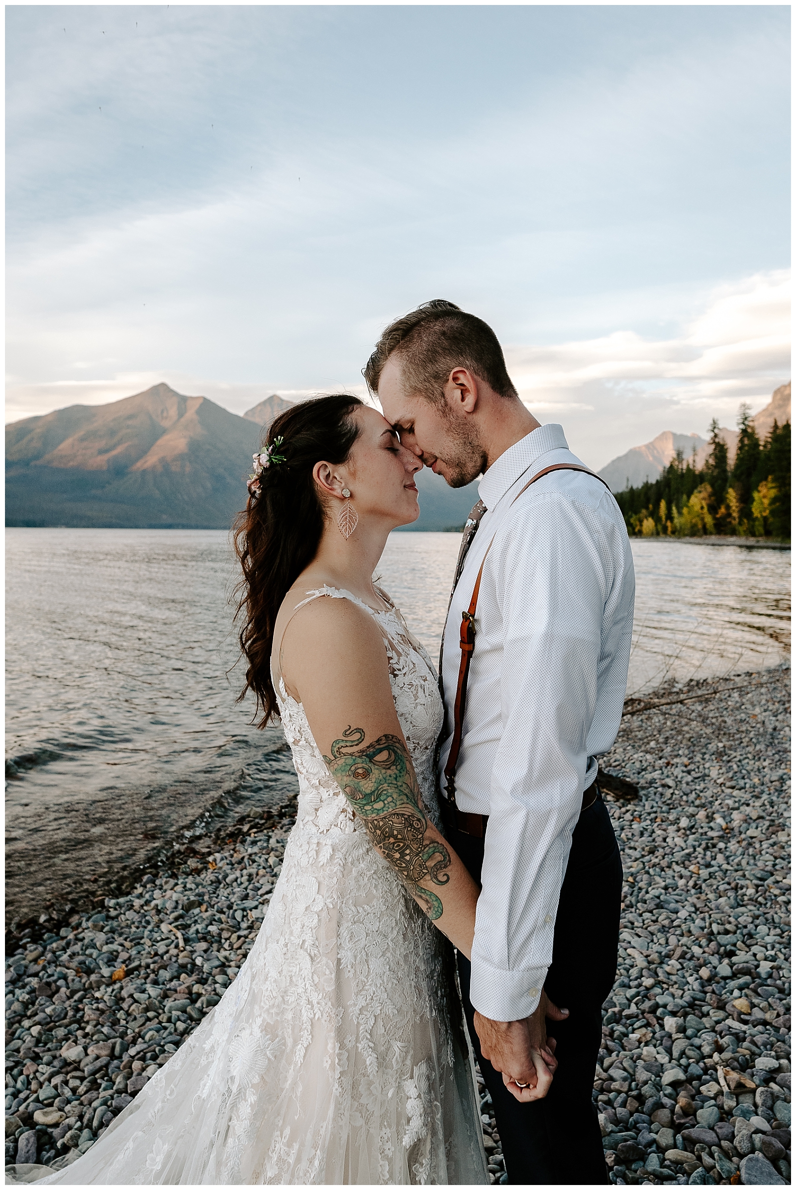 couples elopes at Lake McDonald 